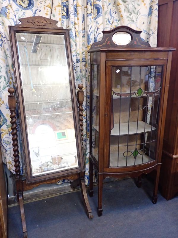 A 1920S OAK-FRAMED CHEVAL MIRROR,  WITH BARLEY-TWIST SUPPORTS