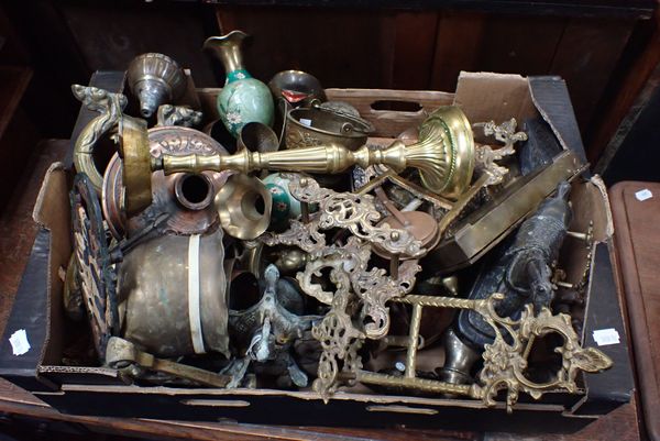 A COLLECTION OF BRASS AND COPPERWARE