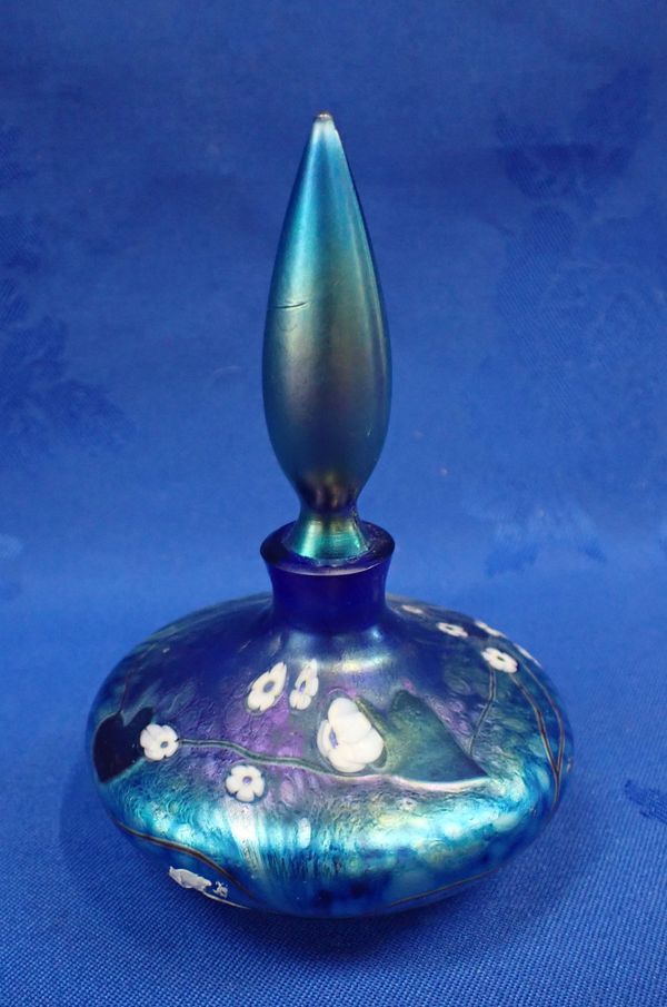 AN OKRA GLASS SCENT BOTTLE