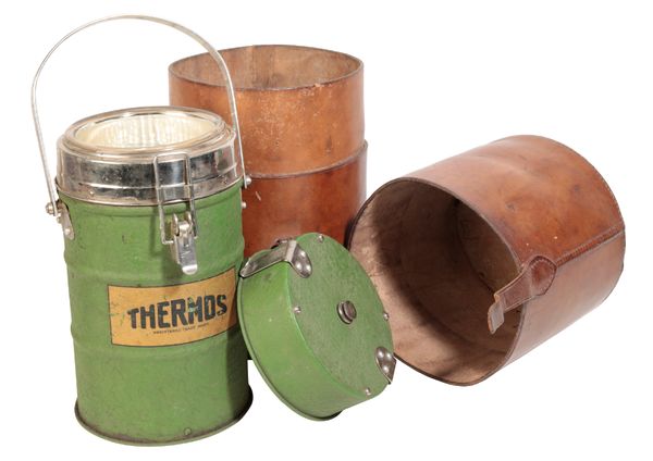 AN EDWARDIAN LEATHER THERMOS FLASK CARRIER