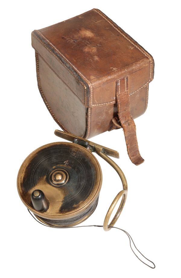 PD MALLOCH OF PERTH: A PATENT ALL BRASS SIDE CAST REEL