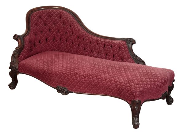 A VICTORIAN WALNUT CHAISE LOUNGE