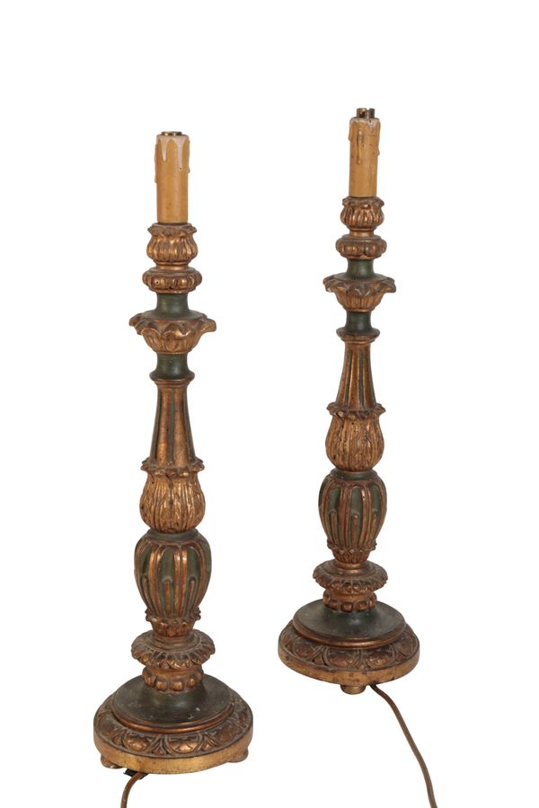 A PAIR OF PARCEL-GILT AND POLYCHROME TABLE LAMPS