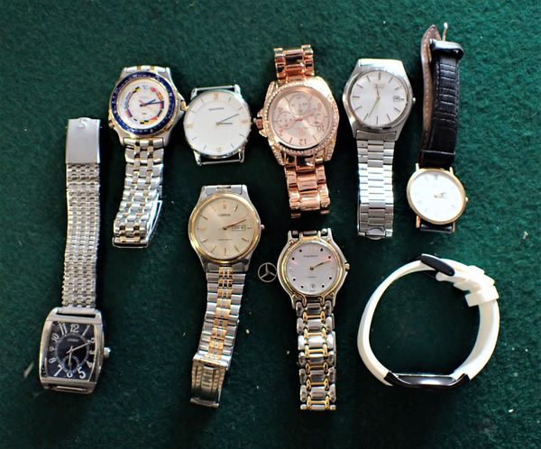 A COLLECTION OF WRIST WATCHES