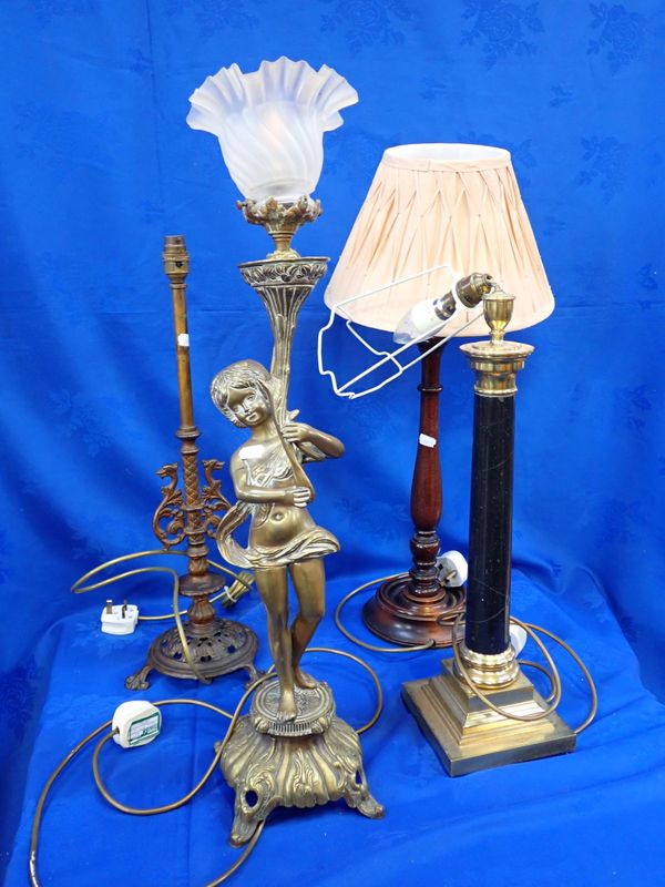 A BRASS FIGURAL TABLE LAMP