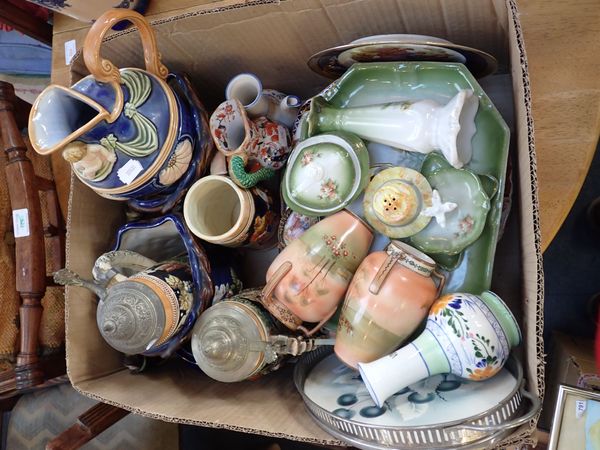 A LARGE COLLECTION OF CERAMICS