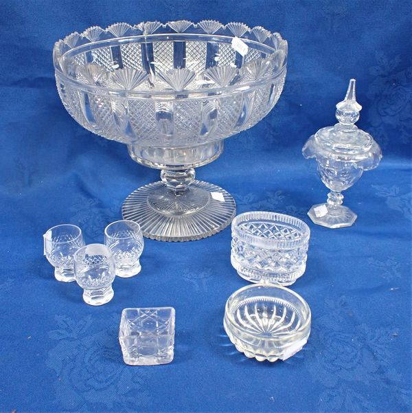 A 19TH CENTURY  CUT GLASS  COVERED URN