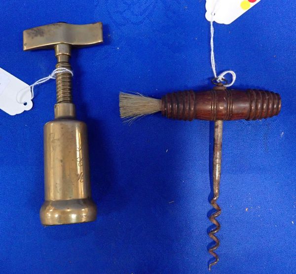 A 19TH CENTURY CORKSCREW WITH TURNED ROSEWOOD HANDLE