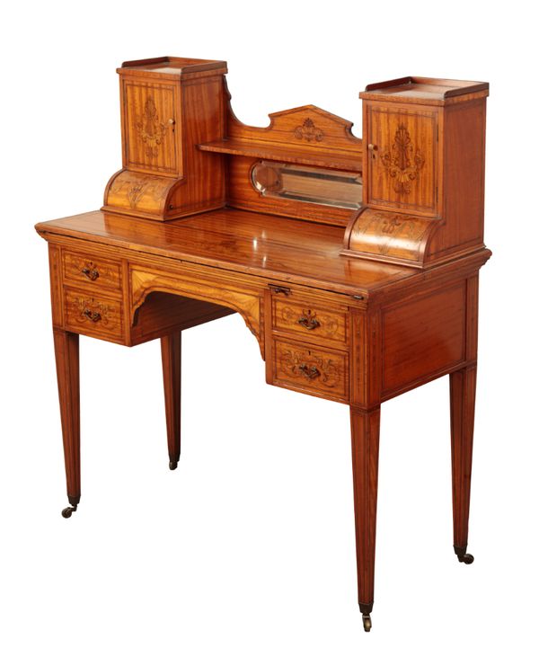 AN EDWARDIAN SATINWOOD AND MARQUETRY DESK