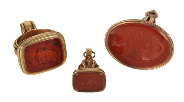 A 19TH CENTURY CARNELIAN FOB SEAL