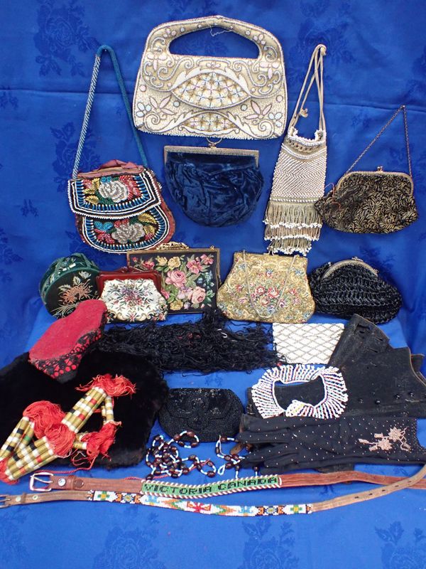 A VARIED COLLECTION OF BEADED AND OTHER HANDBAGS