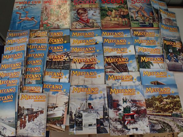 A COLLECTION OF 1950s/60s MECCANO MAGAZINES