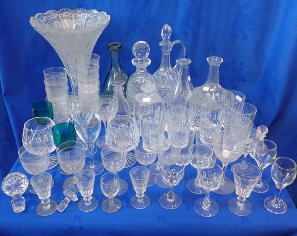 A COLLECTION OF DOMESTIC GLASSWARE
