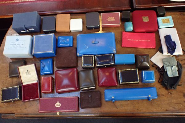 A COLLECTION OF GARRARD JEWELLERY BOXES