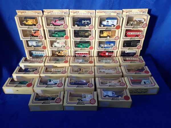 A COLLECTION OF LLEDO 'DAYS GONE' TOY CARS