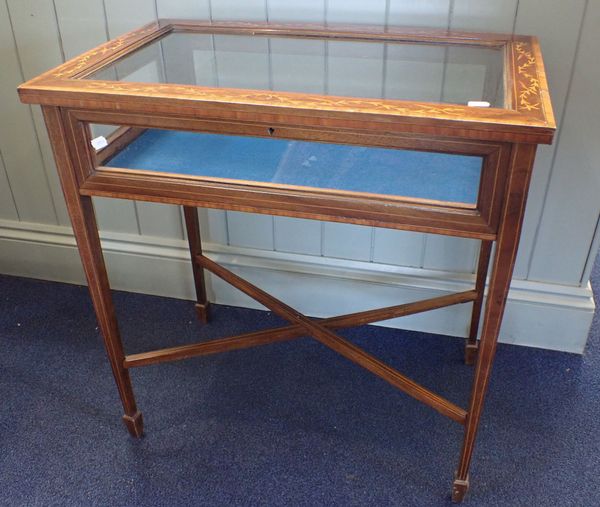 AN EDWARDIAN MARQUETRY BIJOUTERIE CABINET