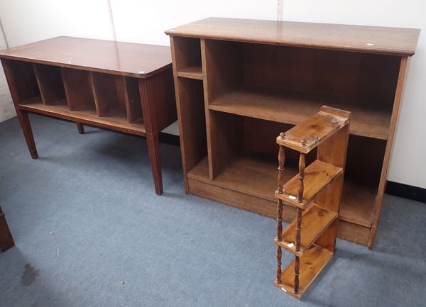 A REPRODUCTION MAHOGANY BOOK TABLE