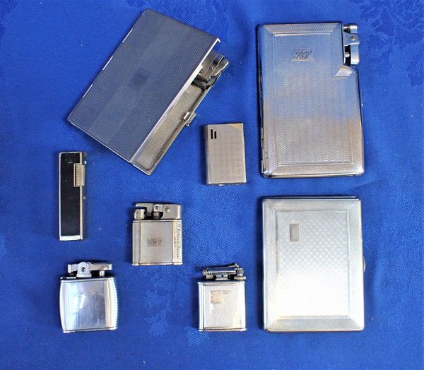 A COLLECTION OF VINTAGE LIGHTERS/CIGARETTE CASES