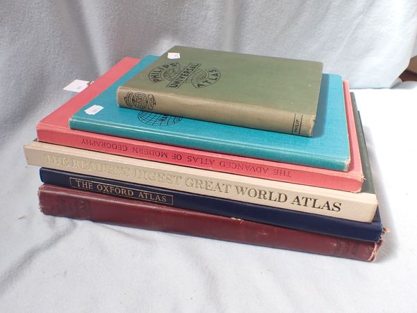 A PHILIP'S UNIVERSAL ATLAS