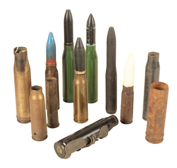 A QUANTITY OF VARIOUS MILITARY ROUNDS