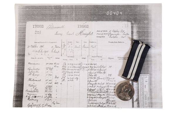 A GREAT WAR DISTINGUISHED SERVICE MEDAL TO PETTY OFFICER KNIGHT OF HMS GHURKA
