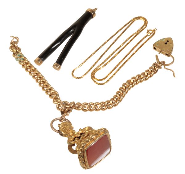 A 19TH CENTURY GILT METAL CARNELIAN FOB