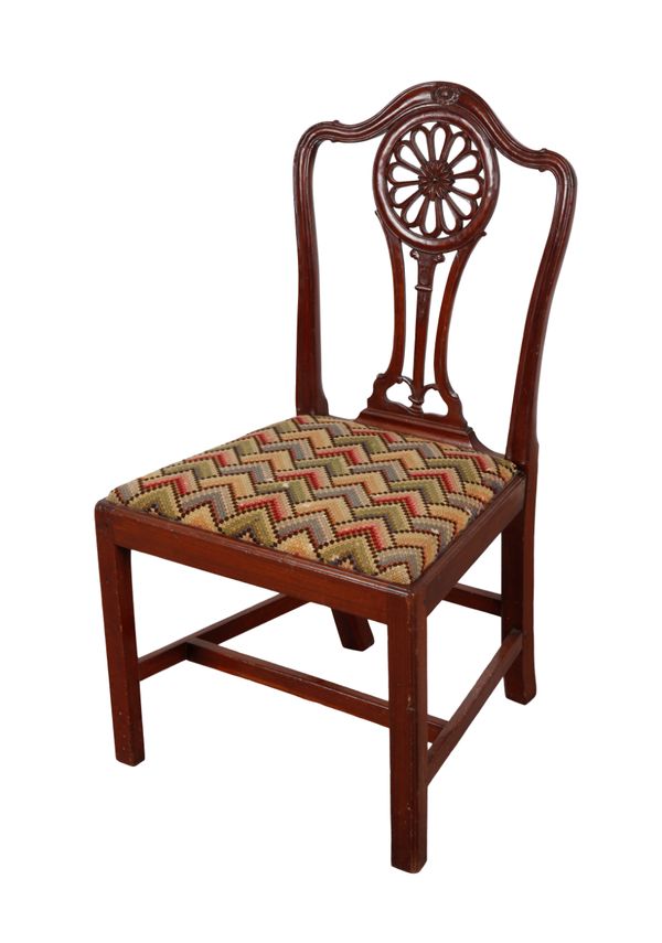 A GEORGE III MAHOGANY SIDE CHAIR