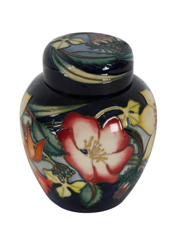 A GOLDEN JUBILEE MOORCROFT VASE AND COVER