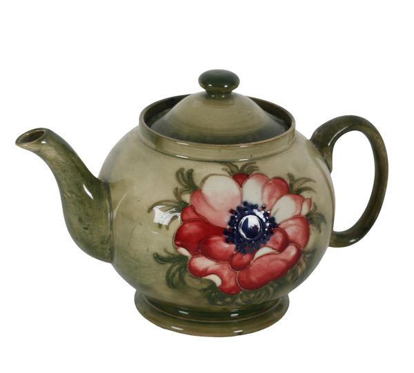 A MOORCROFT TEAPOT AND COVER