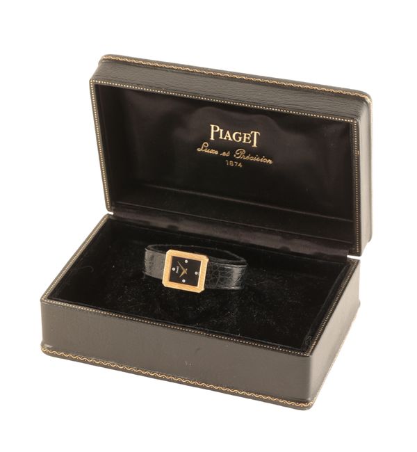 PIAGET: A LADY'S 18CT GOLD WRISTWATCH