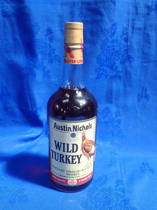 AUSTIN NICHOLS WILD TURKEY, KENTUCKY STRAIGHT BOURBON WHISKEY