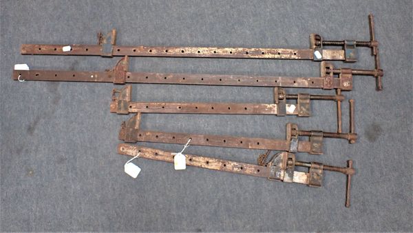 A PAIR OF 'RECORD' SASH CLAMPS