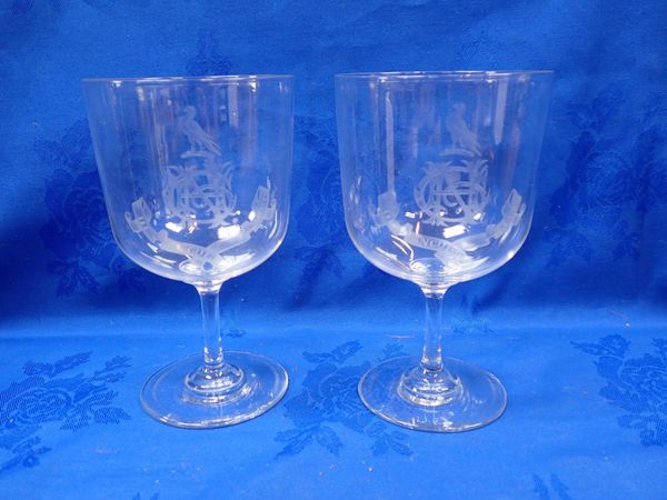 (collected) A PAIR OF LARGE ARMORIAL ENGRAVED GLASSES