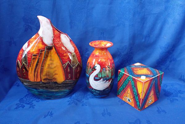 ANITA HARRIS: POOLE POTTERY ART PIECES (3)