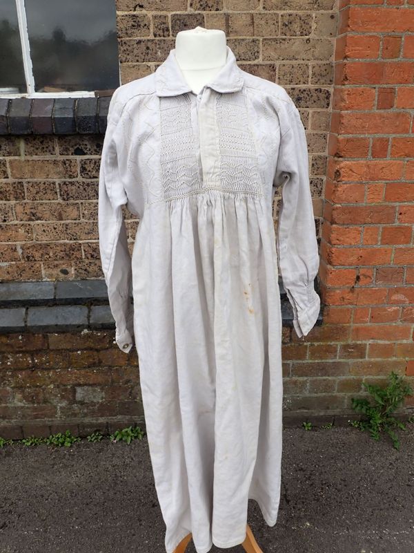 AN AUTHENTIC DORSET WORKER'S SMOCK