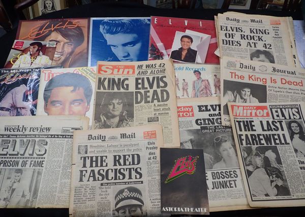 A COLLECTION OF ELVIS PRESLEY EPHEMERA