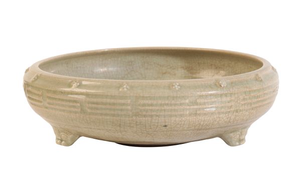A CHINESE LONGQUAN CELADON SHALLOW CENSER