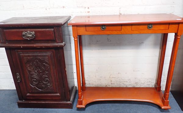 A SMALL EDWARDIAN CUPBOARD, WITH CARVED DOOR