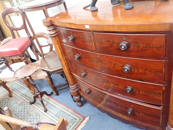 A VICTORIAN MAHOGANY BOWFRONT CHEST OF DRAWERS