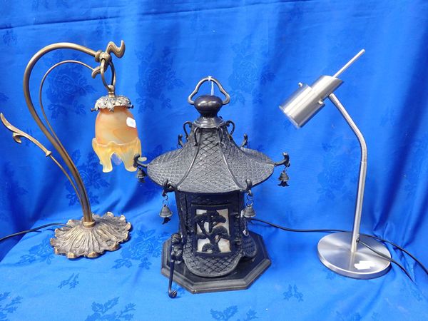 A CHINESE 'PAGODA' STYLE CAST METAL LAMP