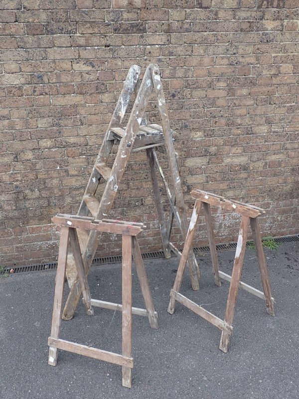 A VINTAGE WOODEN STEPLADDER