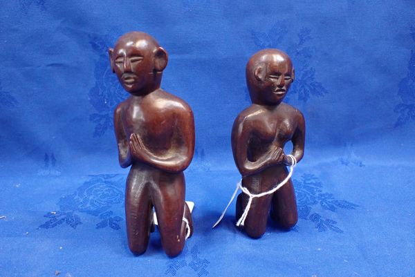 PAIR OF SMALL WOODEN KNEELING FIGURES