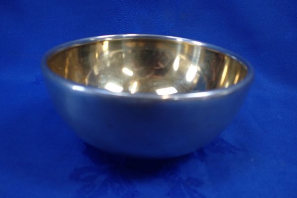 SVENSKT TENN, STOCKHOLM: A  MODERN SWEDISH PEWTER BOWL