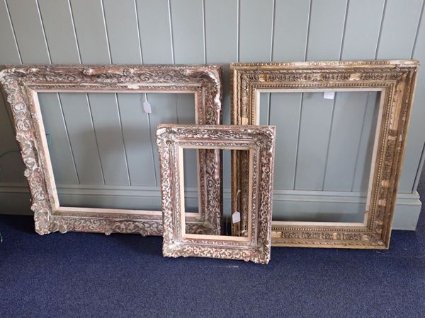 A GESSO AND GILT PICTURE FRAME