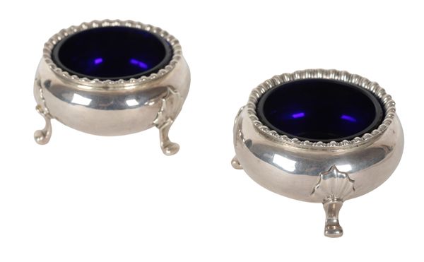 A PAIR OF VICTORIAN SILVER SALTS