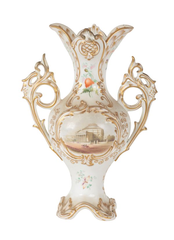 AN EARLY 19TH CENTURY PORCELAIN TWO HANDLED VASE OF DERBY STYLE