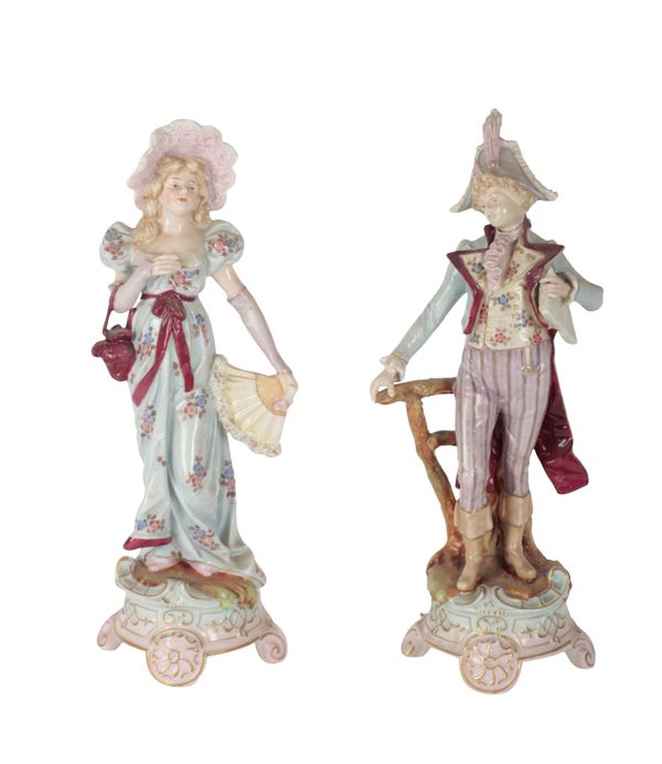 A PAIR OF ROYAL DUX PORCELAIN FIGURES