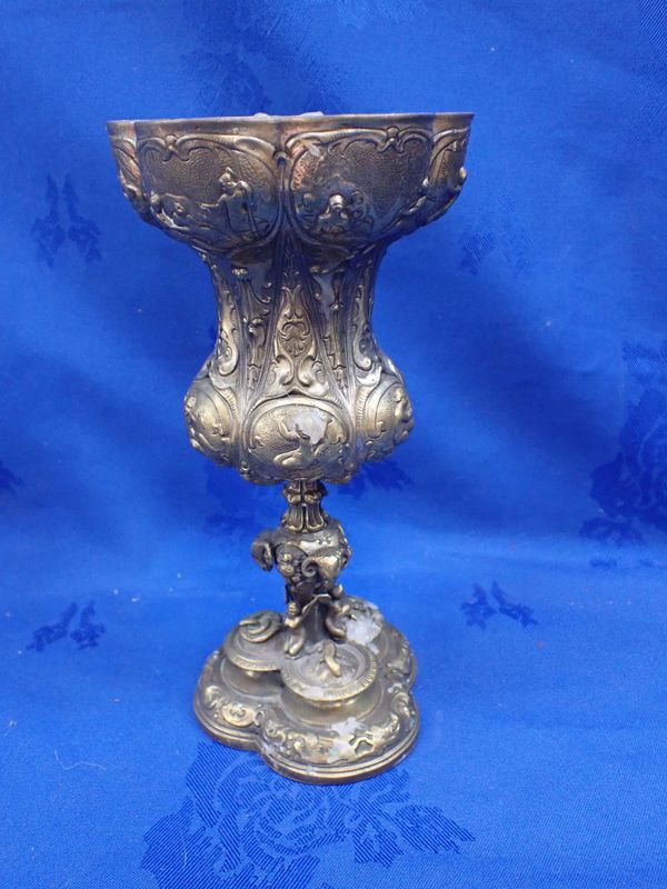 A VICTORIAN BRASS OIL LAMP BASE, IN RENAISSANCE STYLE