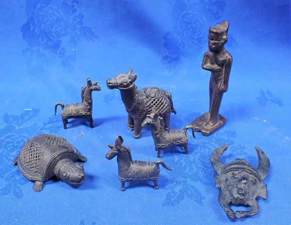 A COLLECTION OF BENIN STYLE BRONZE ANIMALS