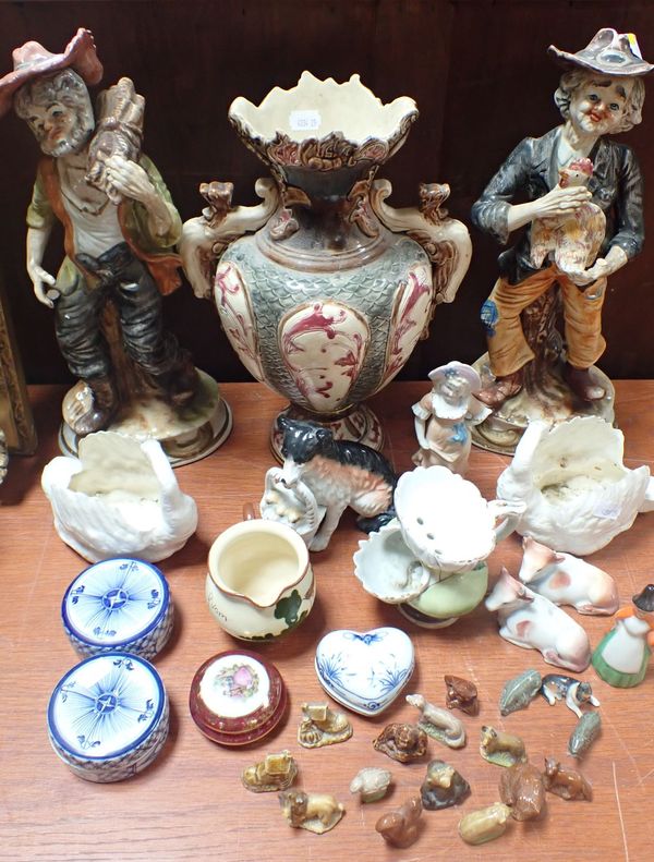 A PAIR OF CAPODIMONTE STYLE FIGURES, WADE WHIMSIES